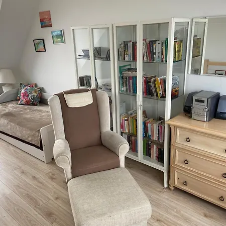 Sun Ola- 3 Level, Parking, 2 Balkonies&terrace *