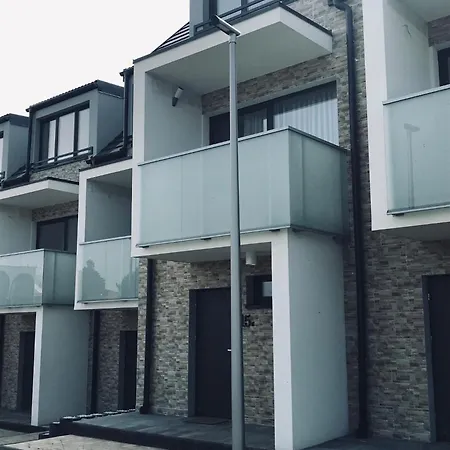 Sun Ola- 3 Level, Parking, 2 Balkonies And Terrace Apartman Rewal