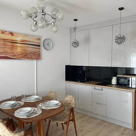 Sun Ola- 3 Level, Parking, 2 Balkonies&terrace Appartement *