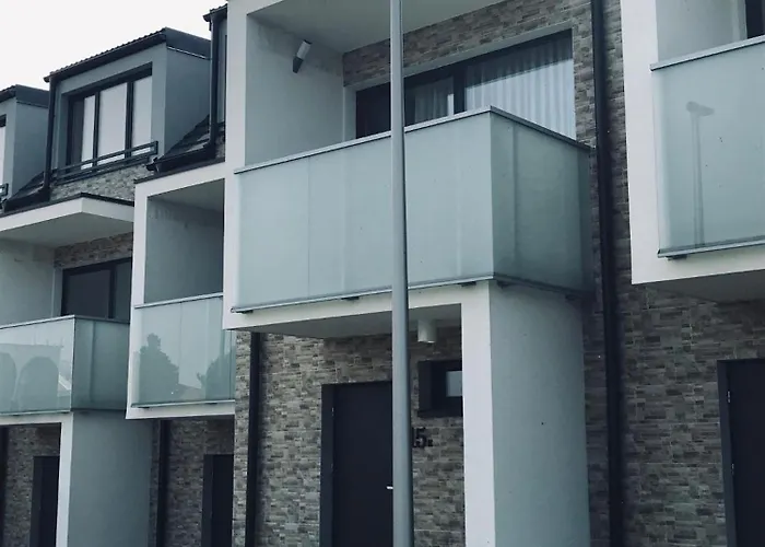 Sun Ola- 3 Level, Parking, 2 Balkonies And Terrace Apartmán Rewal